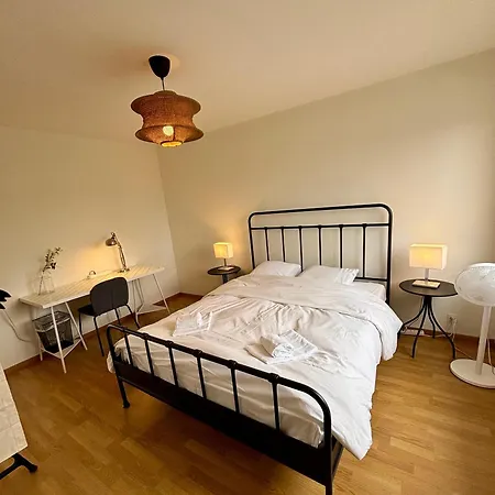 Апартаменти Simple And Comfortable In